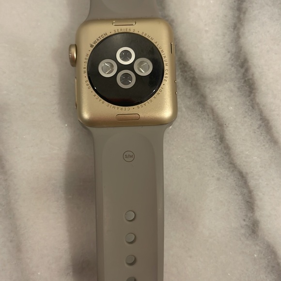 Apple Watch Series 2 - Picture 7 of 7